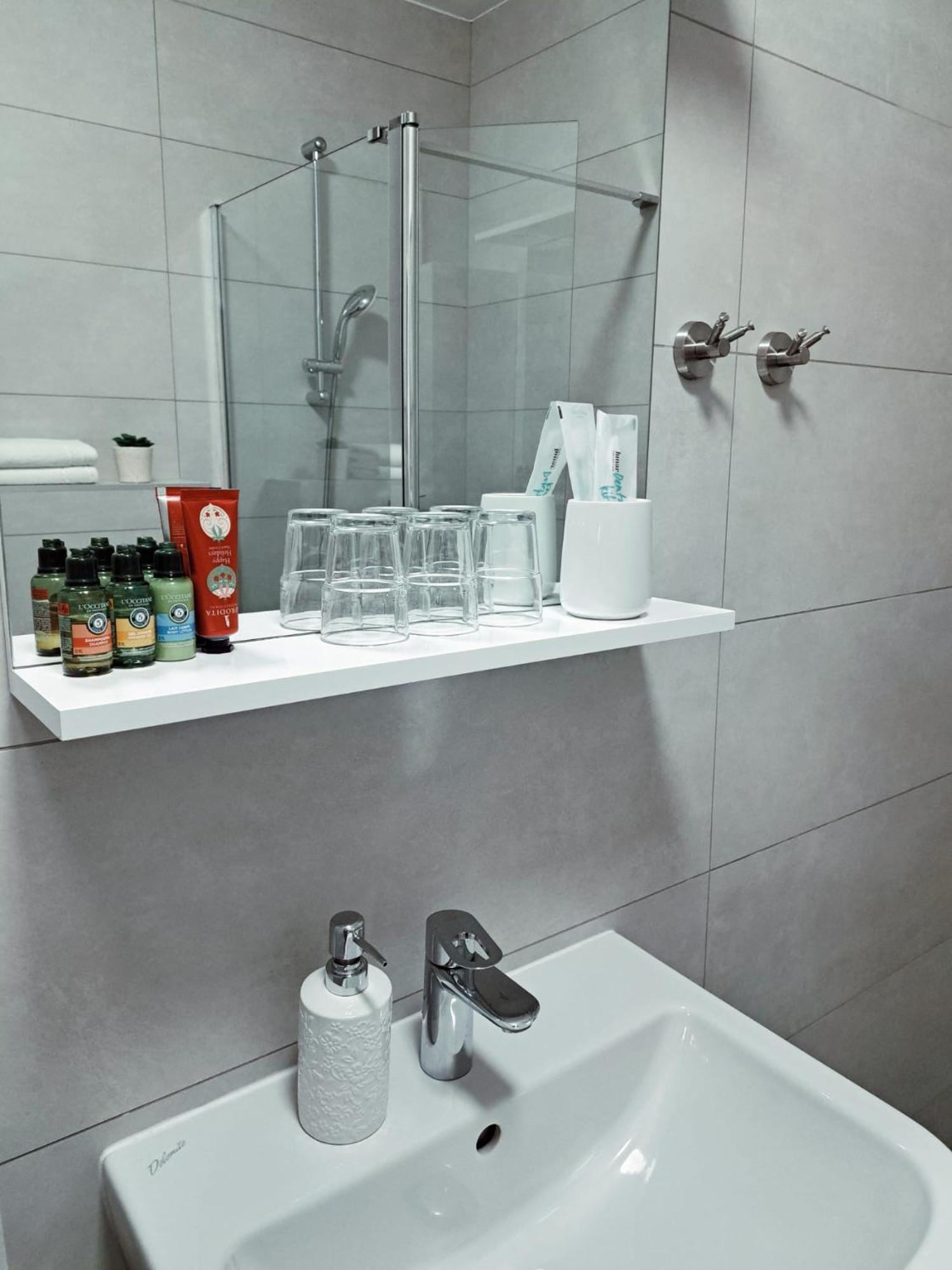 Apartman West Zen 萨格勒布 外观 照片